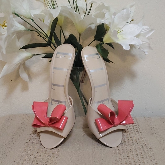 ELLE Coral Tan Patent Leather Slip On Heel Size 7.5 - Picture 3 of 5